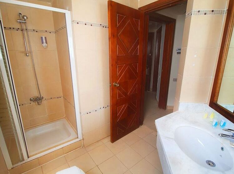 کلبه ییلاقی, Amphoras Beach   Ultra All Inclusive