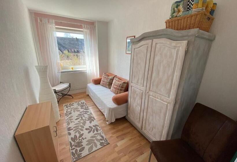 Апартаменты 1 Спальня с Балконом, Aparthotel  Zur Müritz
