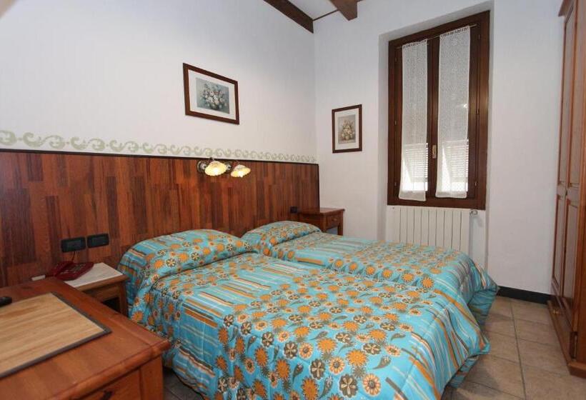 Номер Стандарт Трехместный, Albergo Santo Spirito