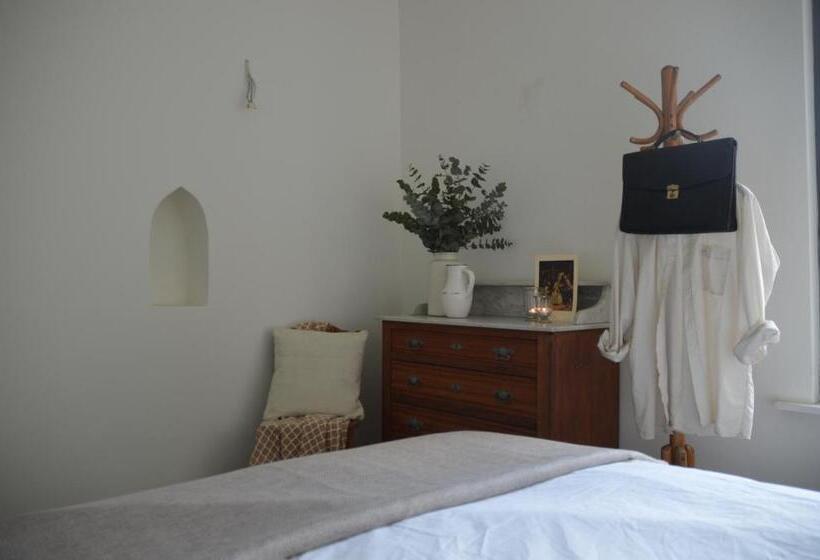 Номер Стандарт, B&b In Den Roden Schilt
