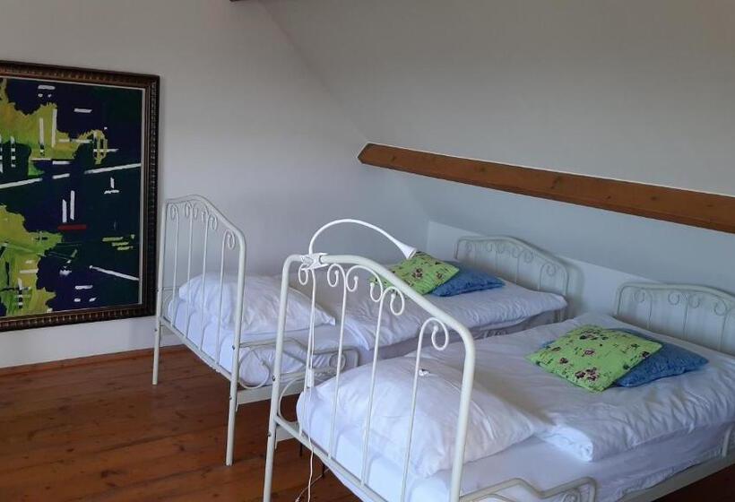 Номер Стандарт Вид на Сад, Bed En Boterham