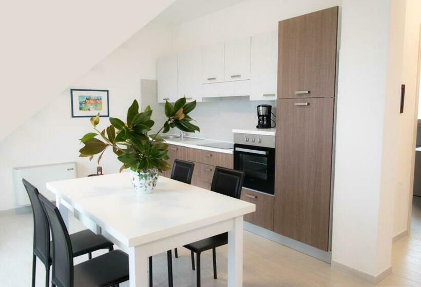 Апартаменты 2 Спальни, Residenza Pastrengo