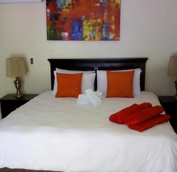 Номер Deluxe Кровать Кинг, Lucolo Palace B&b   Mthatha