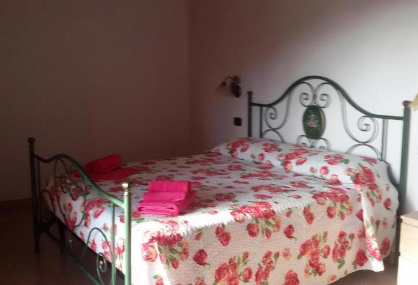 Номер Стандарт с Балконом, B&b S Apposentu