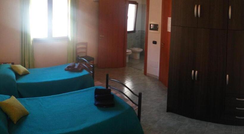 Четырехместный Номер Стандарт, B&b S Apposentu