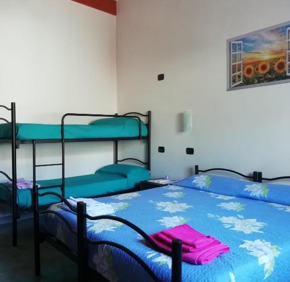 Четырехместный Номер Стандарт, B&b S Apposentu