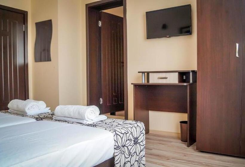 Апартаменты 1 Спальня Вид на Сад, Guest House Meridi
