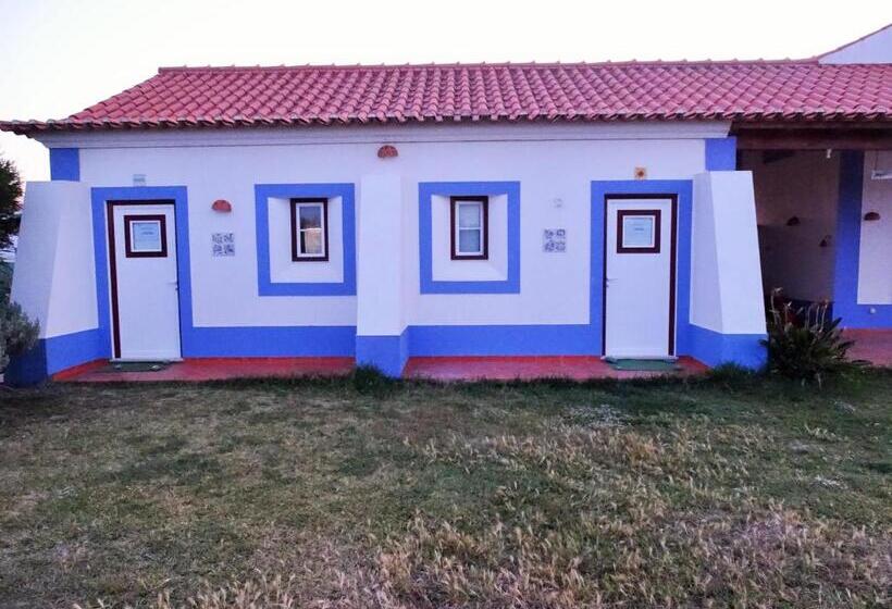 Номер Стандарт Вид на Бассейн, Monte Sol Ar Do Farol