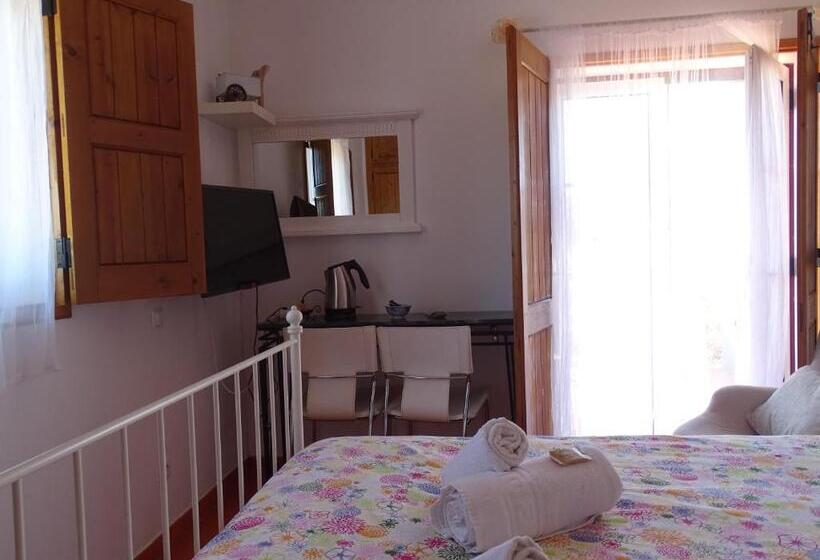 غرفة قياسية, Monte Sol Ar Do Farol