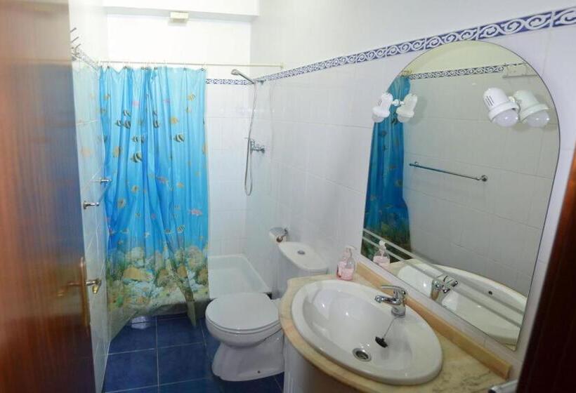 Номер Стандарт Совместная Ванная, Hostel Casal São João