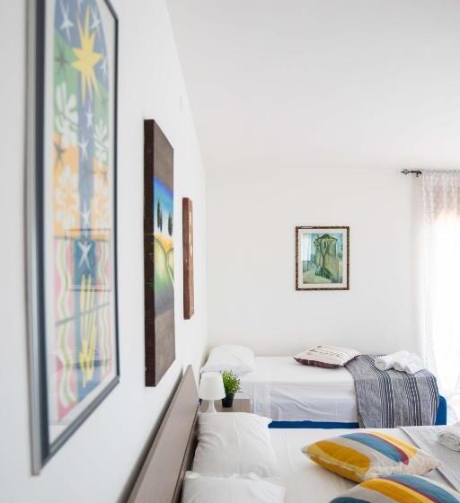 Четырехместный Номер Стандарт, Queen S Bed & Breakfast