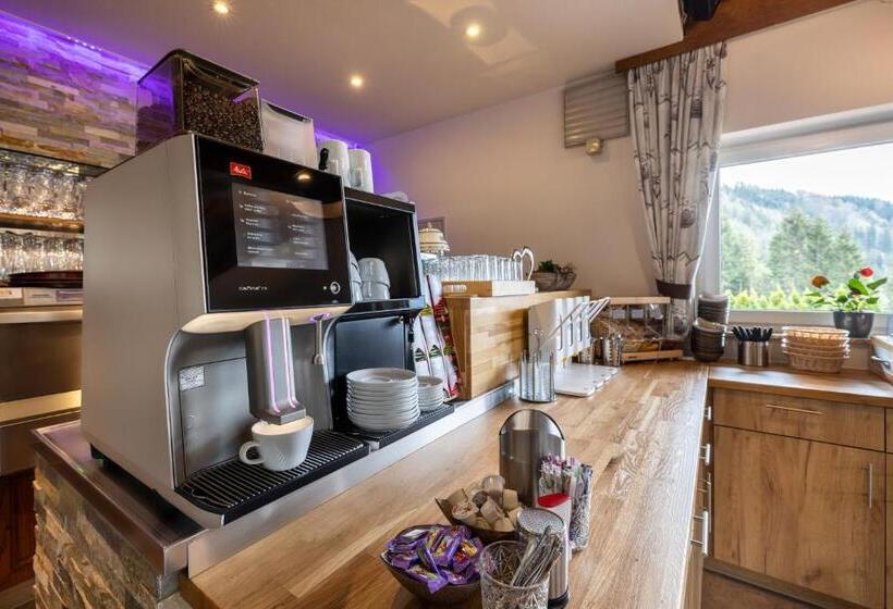 Deluxe Room Mountain View, Der Burgblick Adults Only