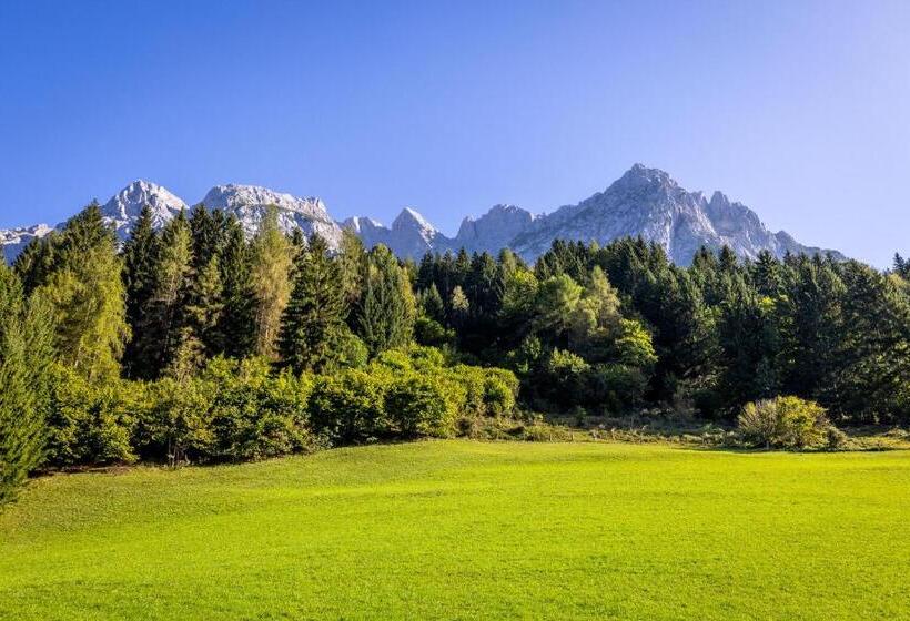 Deluxe Room Mountain View, Der Burgblick Adults Only