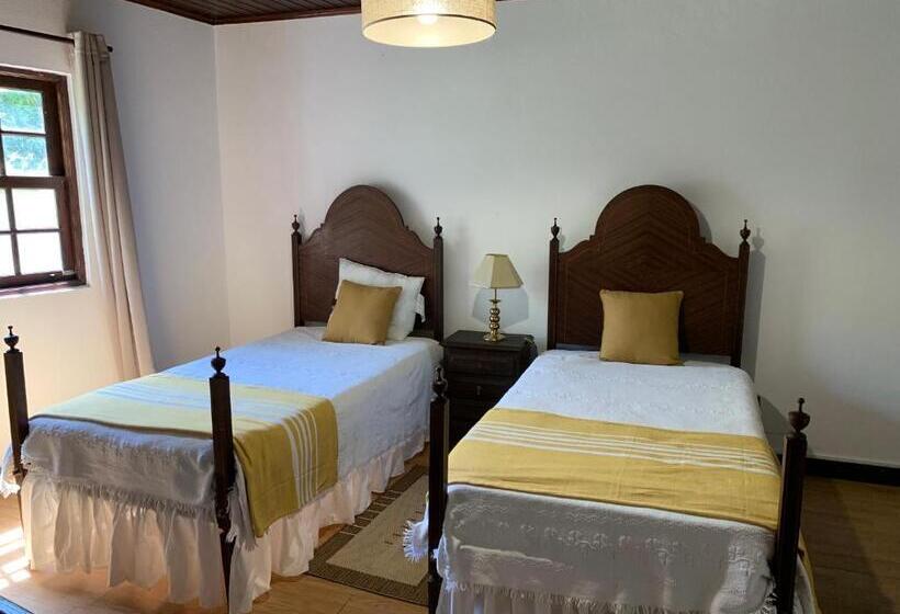 패밀리 스튜디오, Quinta Santa Isabel