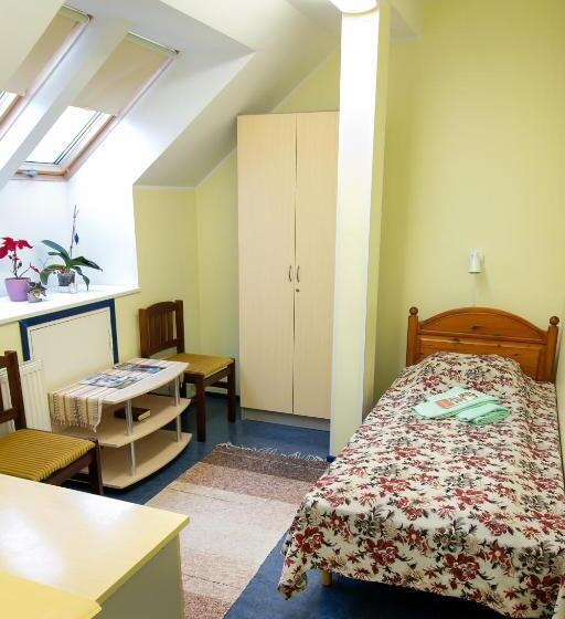 اتاق استاندارد یک تخته با سرویس بهداشتی مشترک, Guesthouse Laurits