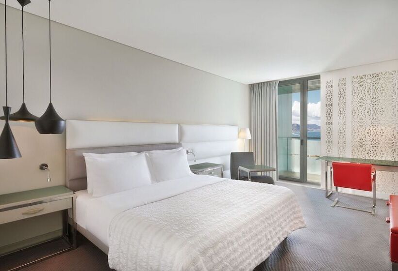 اتاق لوکس با چشم‌انداز شهر, Le Meridien Oran