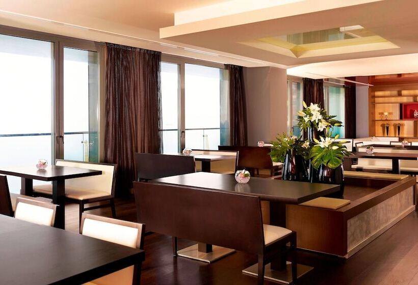 اتاق کلاب, Le Meridien Oran