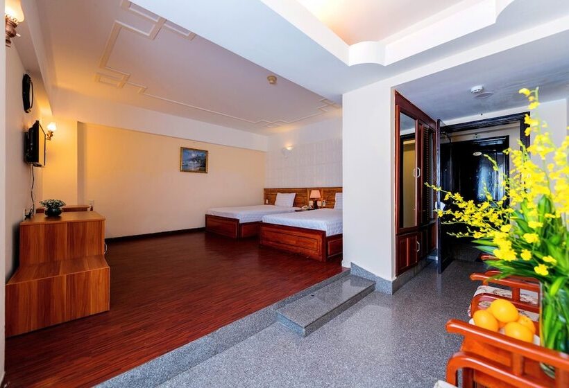 اتاق لوکس با چشم‌انداز دریا, Olympic  Nha Trang