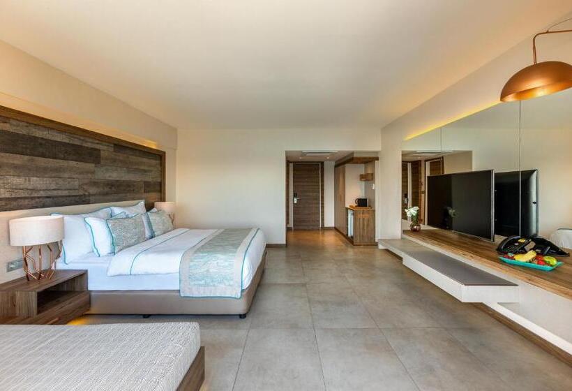 Номер Superior Вид на Море, Design Plus Seya Beach