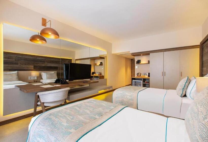 Superior-Zimmer, Design Plus Seya Beach