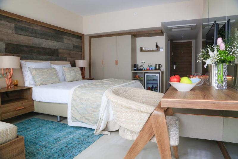 Suite, Design Plus Seya Beach
