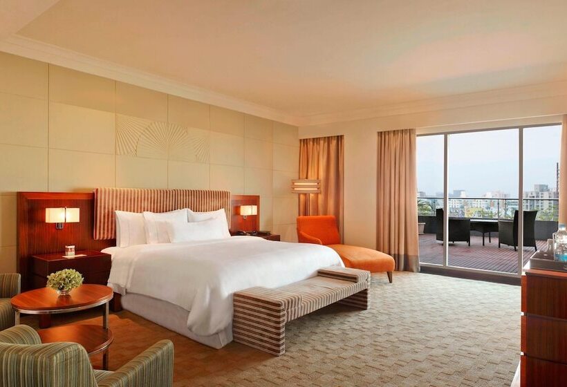 سوئیت کلاب, The Westin Pune Koregaon Park
