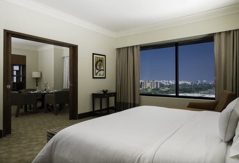 مجموعه ویستا شهر, The Westin Pune Koregaon Park