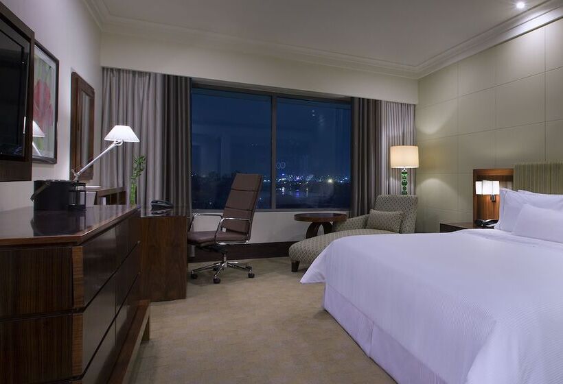 اتاق کلاب, The Westin Pune Koregaon Park