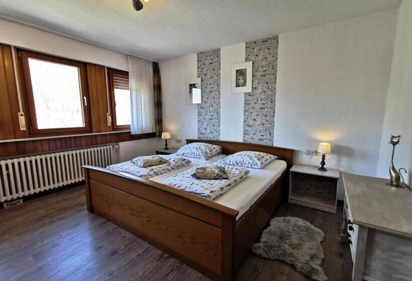 标准间, Gasthof Walhalja