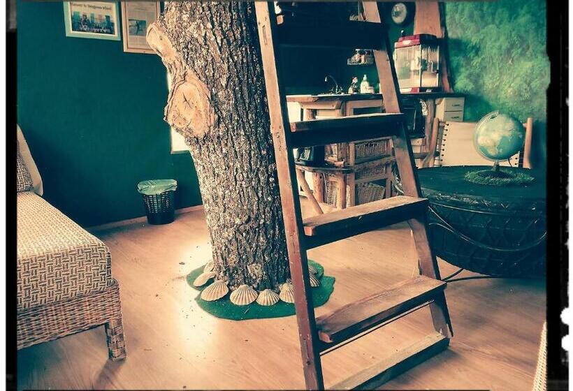 خانه 1 خوابه, Tree House Ramona & Fairytale Wooden House By Ljubljana