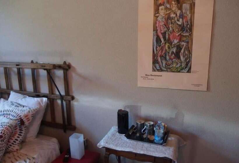 Номер Стандарт, Stuartlodge S