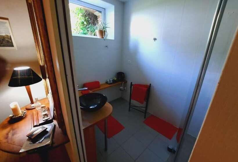 Номер Стандарт, Stuartlodge S