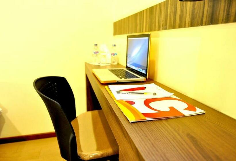 수피리어 룸, G Hotel Pontianak