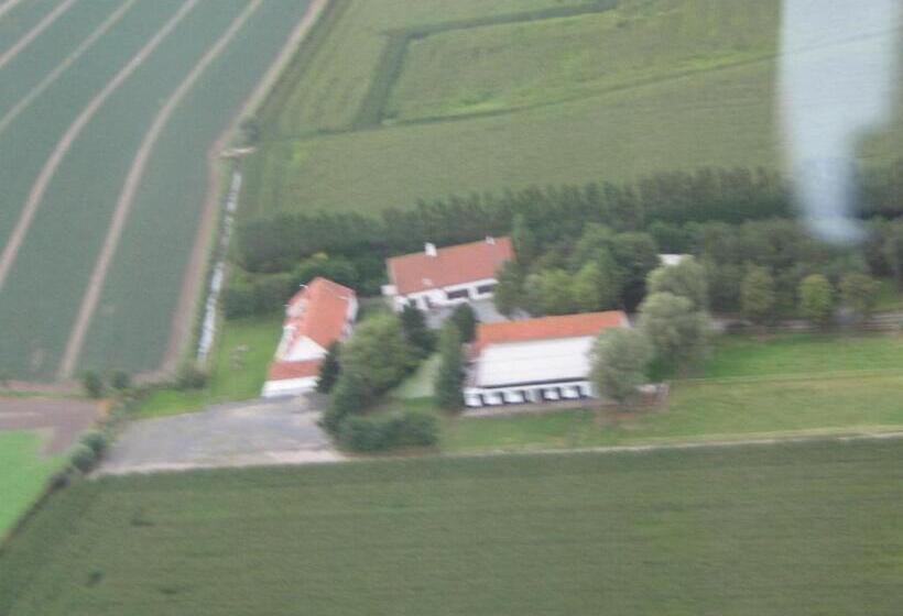 Семейный Номер, B&b Ter Castaigne