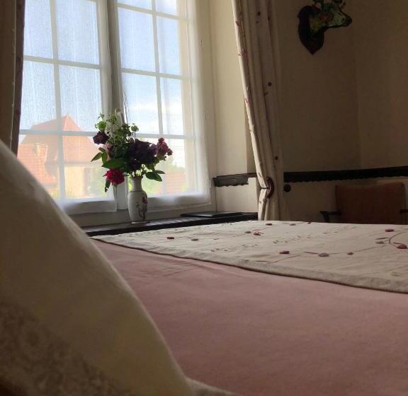 Номер Стандарт, Le Chevrefeuille Chambres D Hotes Et Gîtes De Charme
