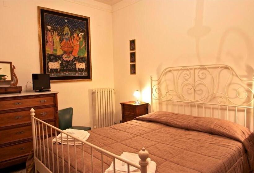 اتاق استاندارد با سرویس بهداشتی مشترک, Affittacamere La Casa Di Elide