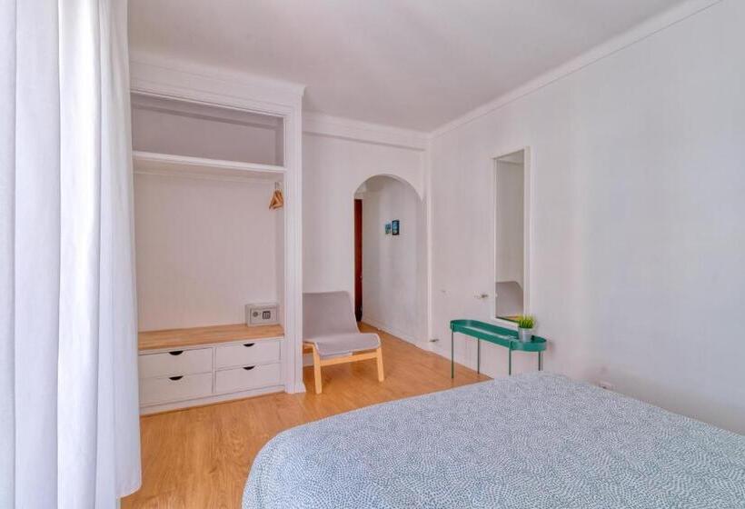 Номер Стандарт с Балконом, Homemoel Local Accomodation Al