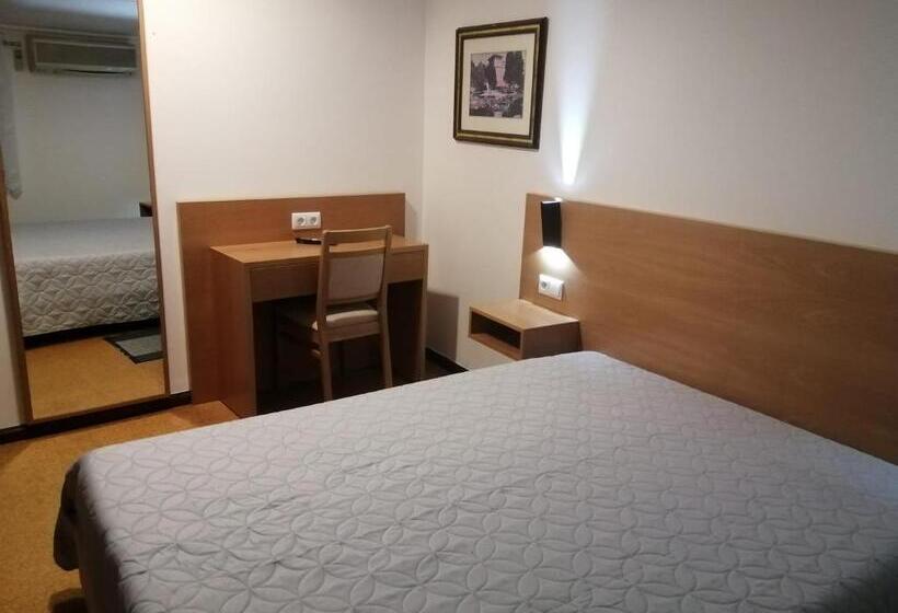 Номер Стандарт, Restaurante E Residencial O Resineiro