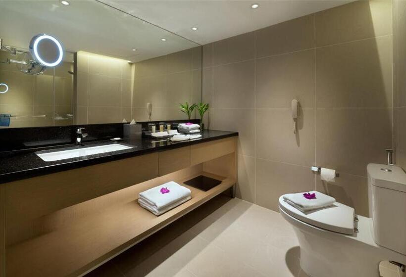 스탠다드 룸 킹사이즈 침대, The Saujana Hotel Kuala Lumpur