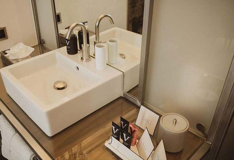 اتاق استاندارد, Backstage Boutique Spa