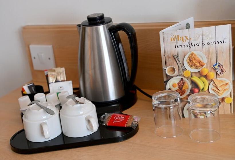 Номер Стандарт, Meadow Farm Redditch By Marstons Inns