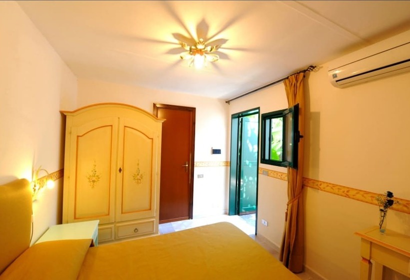 Номер Economy, Torre Saracena