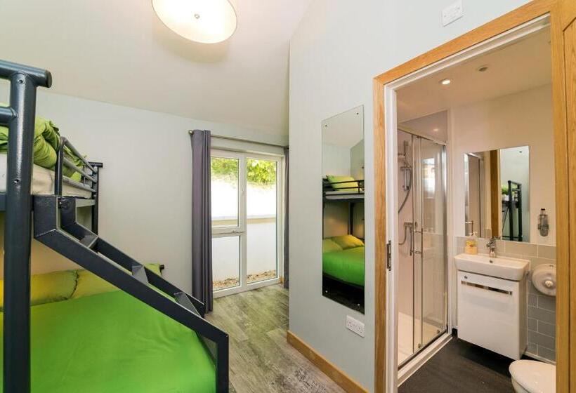 Номер Стандарт, Yha Bath