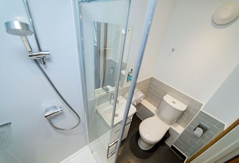 Номер Стандарт, Yha Bath