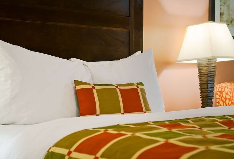 Люкс, Best Western Plus Mirage Hotel And Resort