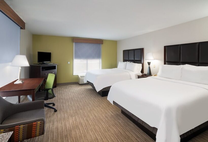 Номер Стандарт, Holiday Inn Express Hotel & Suites Hinesville, An Ihg