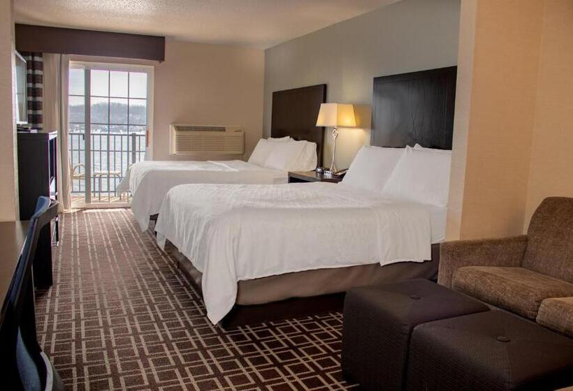 Люкс, Holiday Inn Express Le Claire Riverfront Davenport, An Ihg