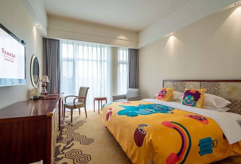 غرفة عائلية, Ramada Plaza Taian