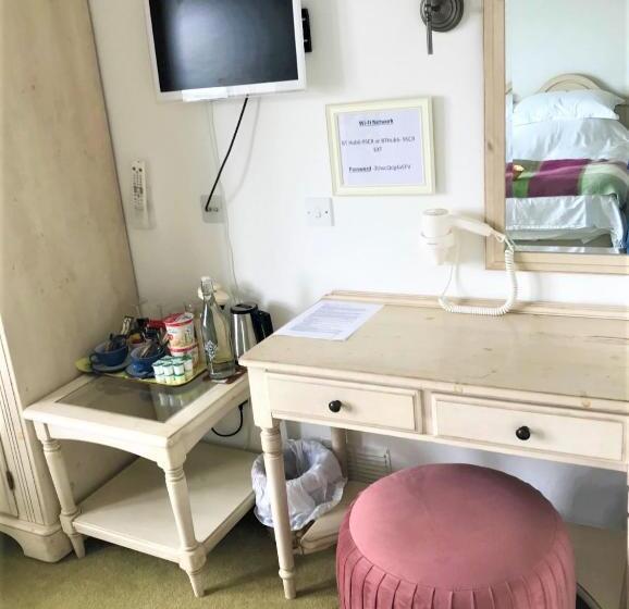 اتاق استاندارد با چشم‌انداز دریا, Invercloy Guest House