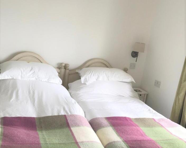 اتاق استاندارد با چشم‌انداز, Invercloy Guest House